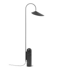 ARUM Gólflampi svartur